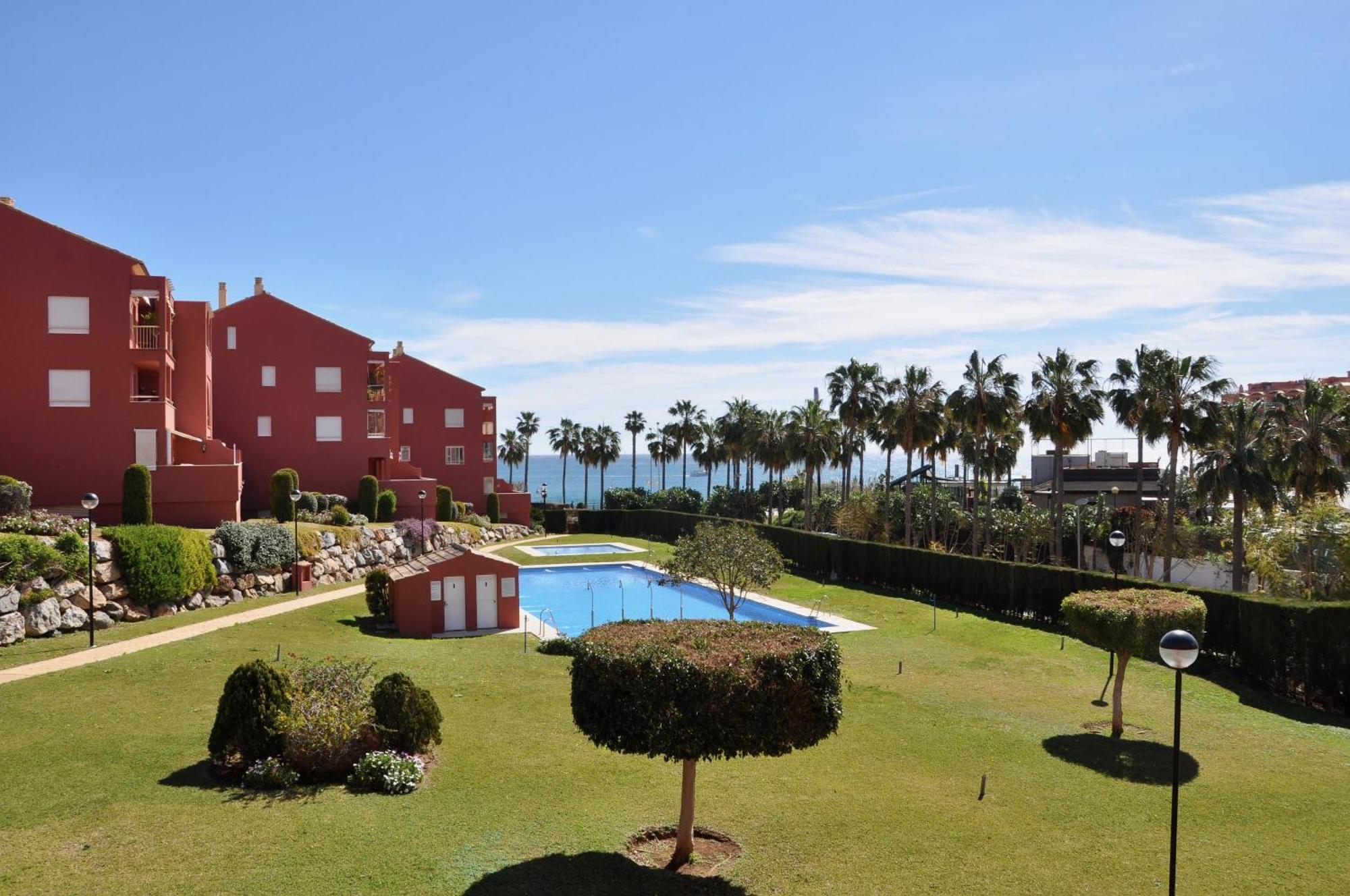 Apartamento Las Camelias Benalmadena Luaran gambar