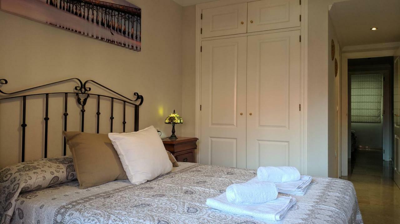 Apartamento Las Camelias Benalmadena Luaran gambar