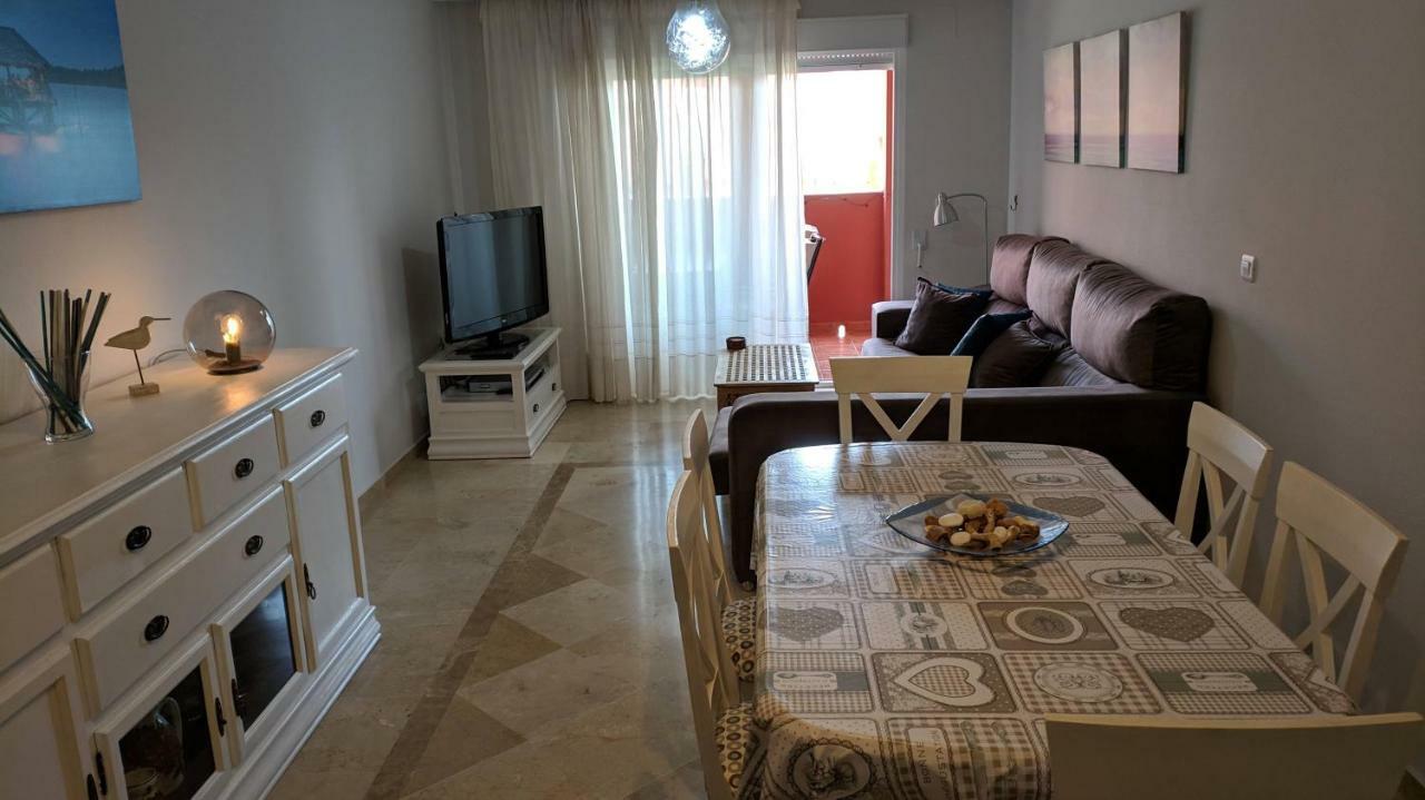 Apartamento Las Camelias Benalmadena Luaran gambar